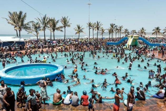 Summersands Durban North Beach エクステリア 写真
